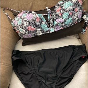 Modified bikini multi color adjustable top and black bottom- size 18.